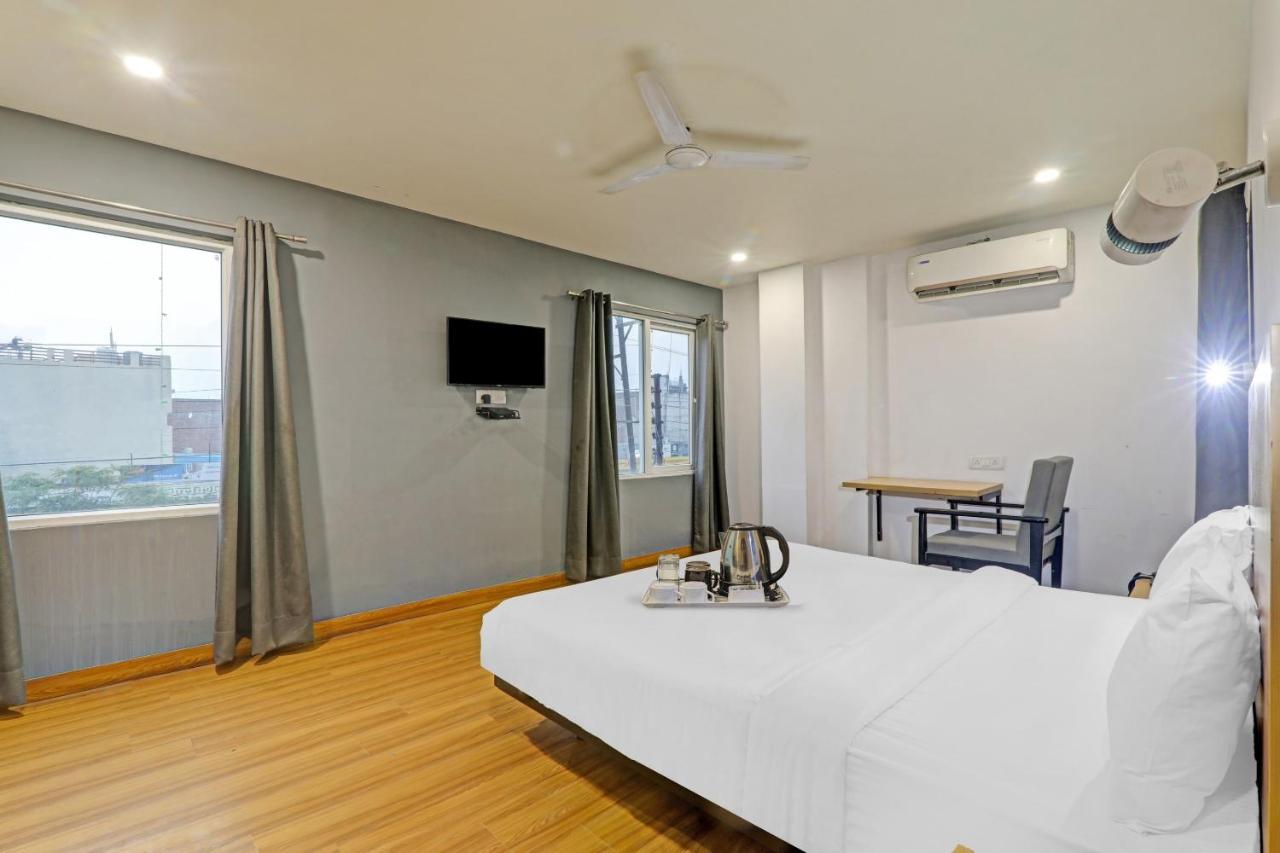 Townhouse The Shubham Hotel Bijnaur Exterior photo