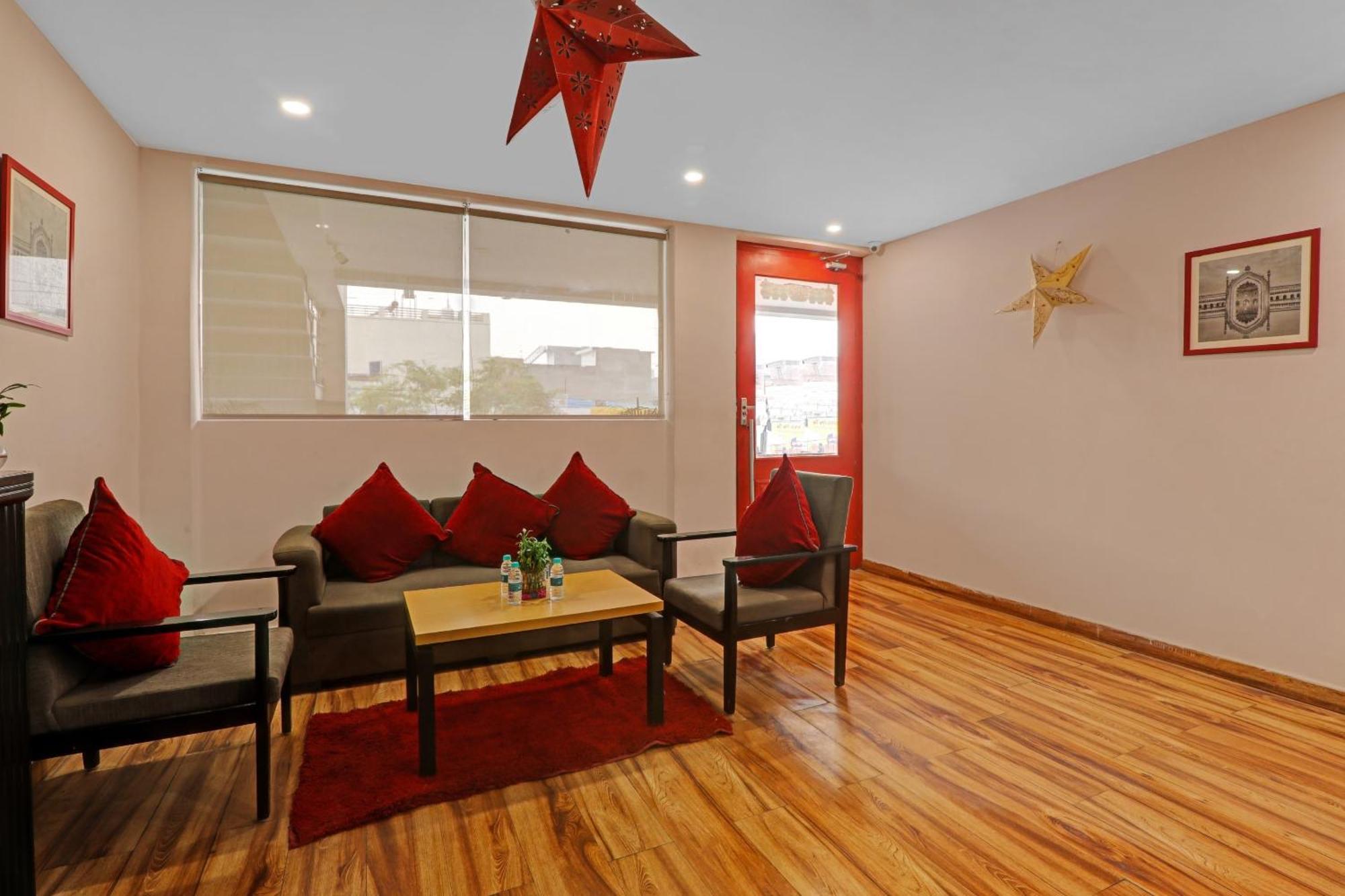 Townhouse The Shubham Hotel Bijnaur Exterior photo